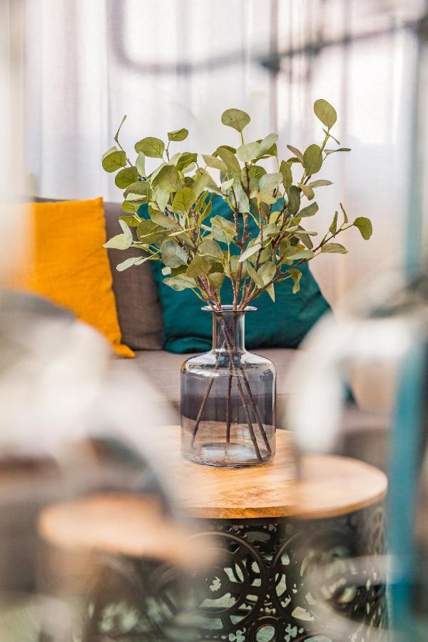 Stylish Oasis Central Apartment With Ac And Parking Budapeste Exterior foto